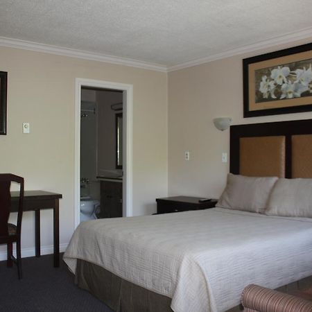 Coquitlam Sleepy Lodge Szoba fotó