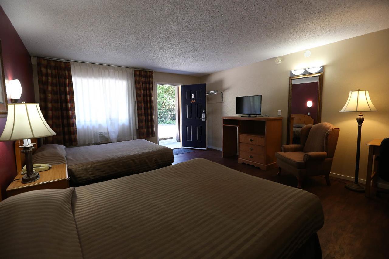 Coquitlam Sleepy Lodge Kültér fotó